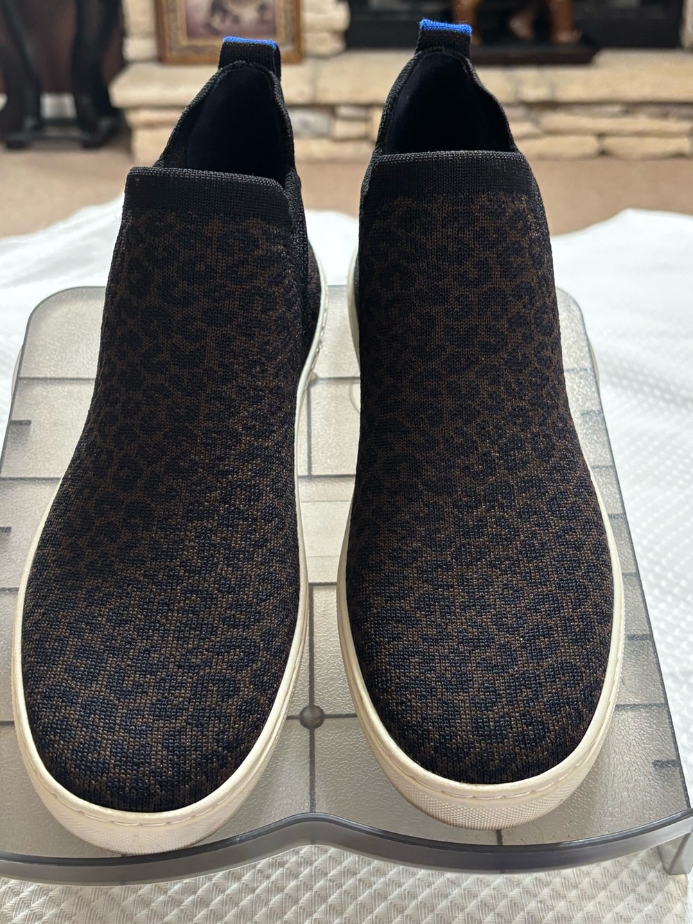 Slip-On Knit Sneakers in Dark Brown Leopard Print